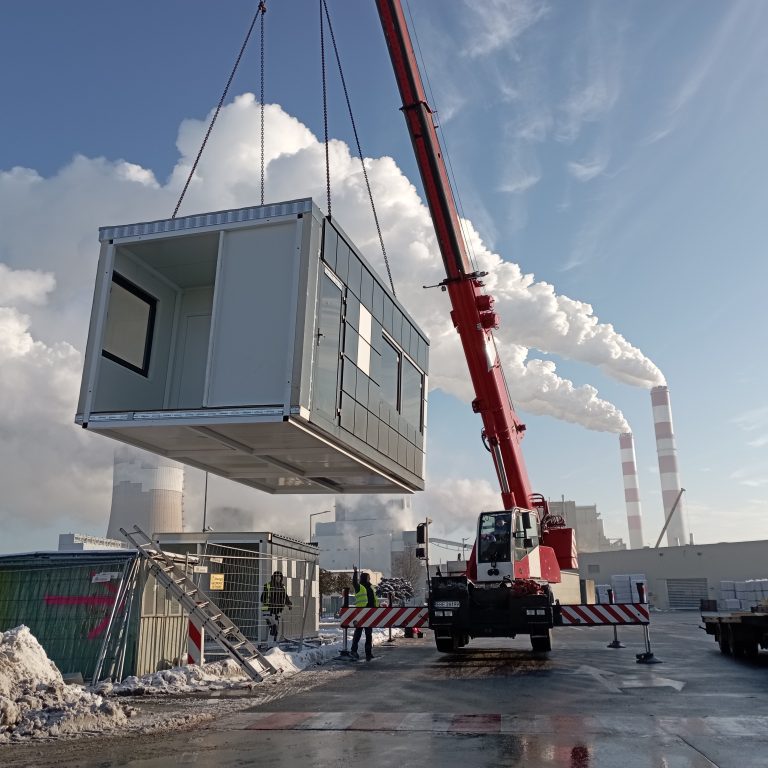 Unlock Business Flexibility with Portable Cabins: Quick, Customizable, and Efficient Solutions